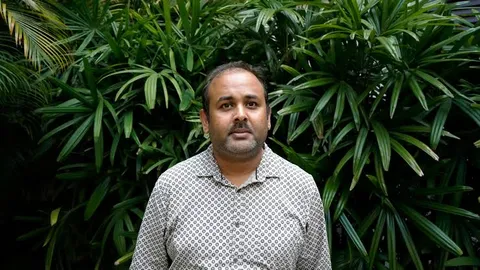 Portrait of Dr. Abhishek Sinha